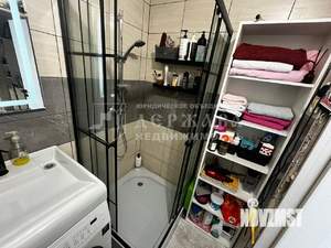 2-к квартира, вторичка, 42м2, 8/9 этаж