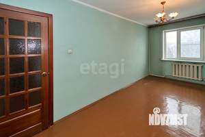 3-к квартира, вторичка, 57м2, 5/5 этаж