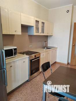 1-к квартира, вторичка, 40м2, 9/9 этаж