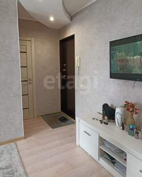 3-к квартира, вторичка, 62м2, 6/9 этаж