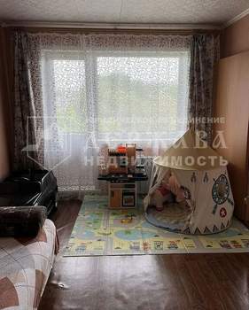 3-к квартира, вторичка, 46м2, 5/5 этаж