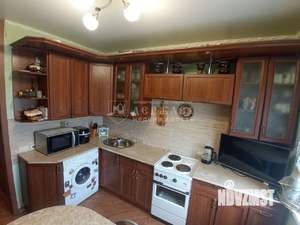 4-к квартира, вторичка, 74м2, 10/10 этаж