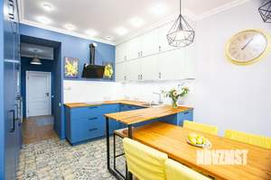4-к квартира, вторичка, 100м2, 2/18 этаж