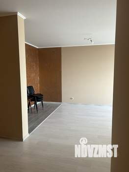 2-к квартира, вторичка, 61м2, 9/17 этаж