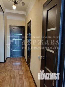 2-к квартира, вторичка, 61м2, 3/3 этаж