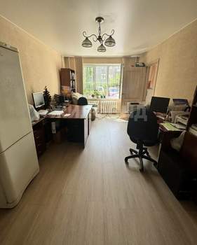 2-к квартира, вторичка, 46м2, 1/5 этаж