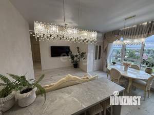 4-к квартира, вторичка, 97м2, 7/14 этаж