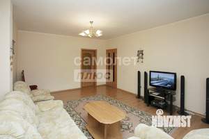 2-к квартира, вторичка, 73м2, 1/10 этаж