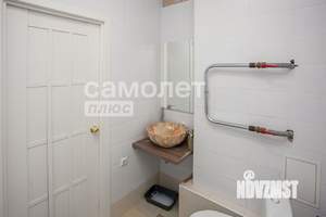 2-к квартира, вторичка, 62м2, 13/16 этаж