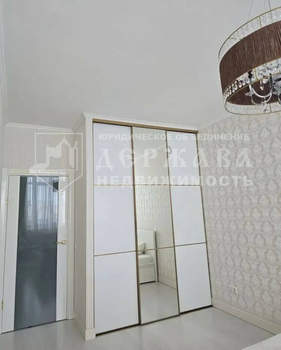 2-к квартира, вторичка, 72м2, 5/5 этаж