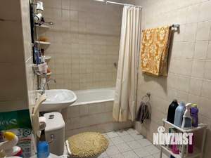 3-к квартира, вторичка, 133м2, 1/10 этаж