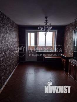 3-к квартира, вторичка, 59м2, 9/9 этаж