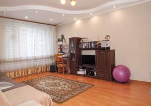 2-к квартира, вторичка, 64м2, 4/10 этаж