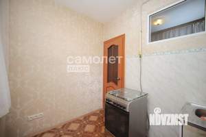 3-к квартира, вторичка, 54м2, 1/3 этаж