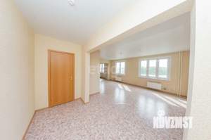 3-к квартира, вторичка, 74м2, 6/10 этаж