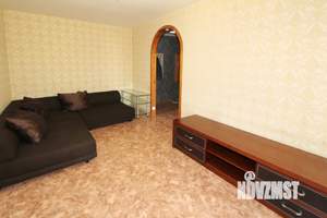 2-к квартира, вторичка, 42м2, 4/5 этаж