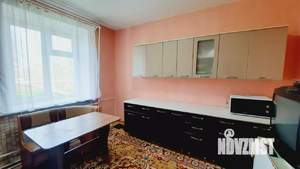 4-к квартира, вторичка, 82м2, 1/1 этаж
