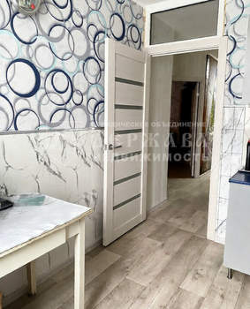 2-к квартира, вторичка, 44м2, 3/3 этаж