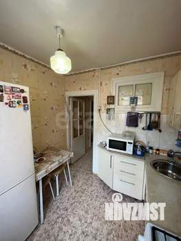 2-к квартира, вторичка, 43м2, 1/5 этаж
