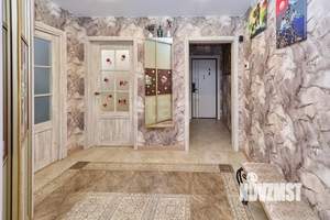 4-к квартира, вторичка, 73м2, 1/9 этаж