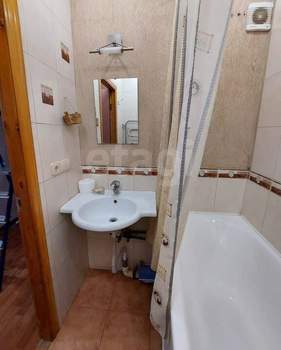 2-к квартира, вторичка, 49м2, 3/9 этаж