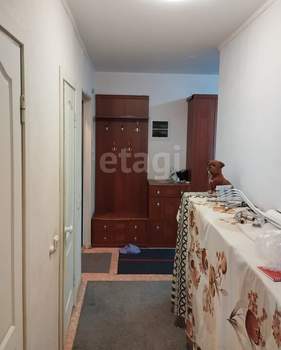 3-к квартира, вторичка, 74м2, 9/10 этаж
