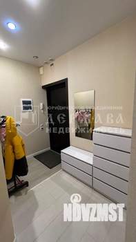 3-к квартира, вторичка, 58м2, 4/17 этаж