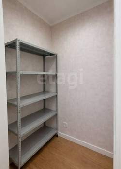 3-к квартира, вторичка, 63м2, 4/8 этаж