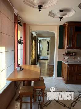 6-к квартира, вторичка, 241м2, 4/9 этаж