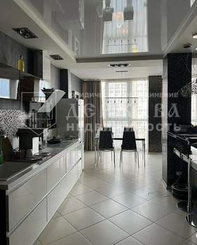 3-к квартира, вторичка, 95м2, 5/15 этаж